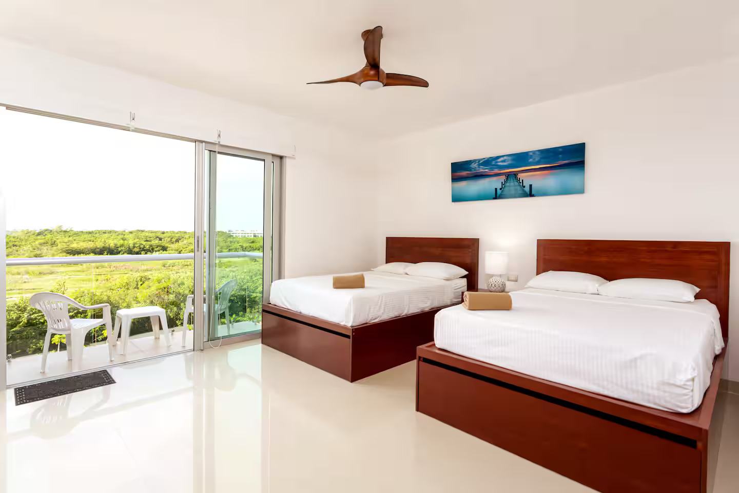 Second bedroom with queen beds